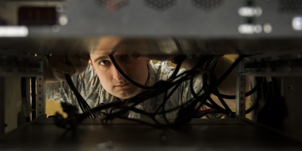 Server_Rack_ Soldier defence computing